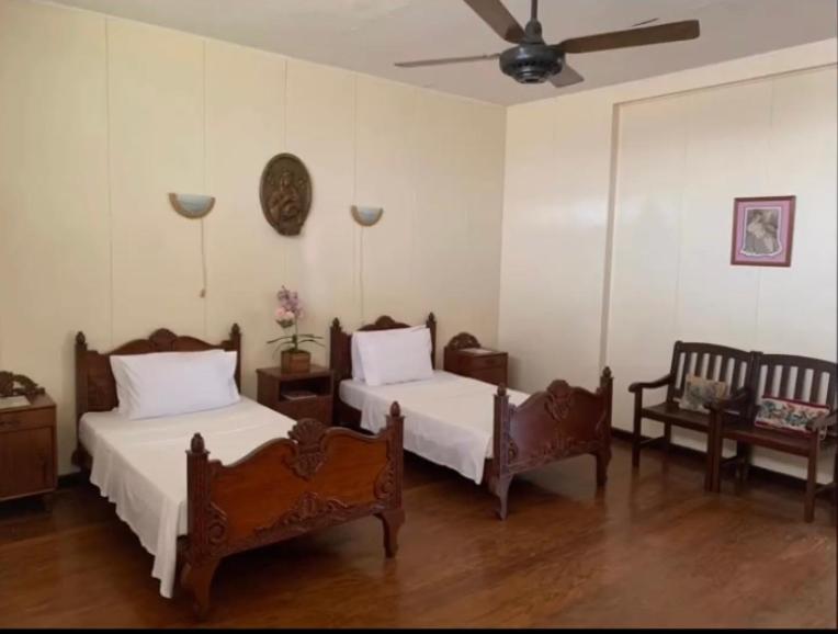 Casa Don Julian Guesthouse Bais Экстерьер фото